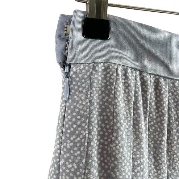 Club Monaco Silk Pleated‎ Polka Dot Midi Skirt in Gray and White, Size 2 - Picture 8 of 10